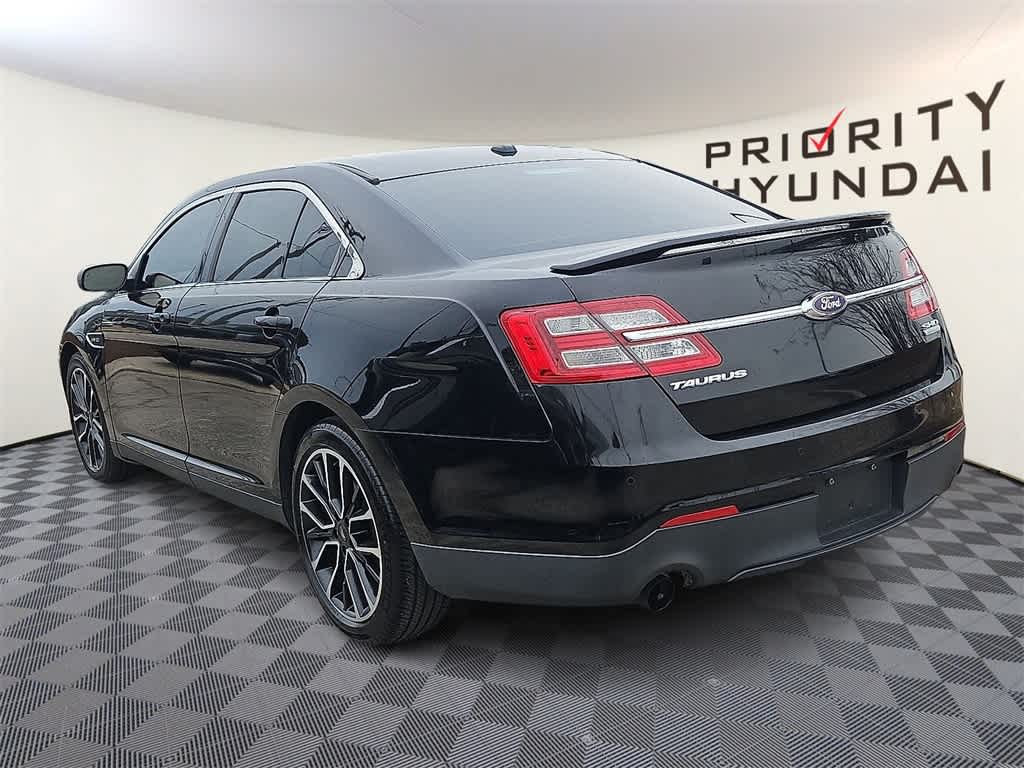 2018 Ford Taurus SHO