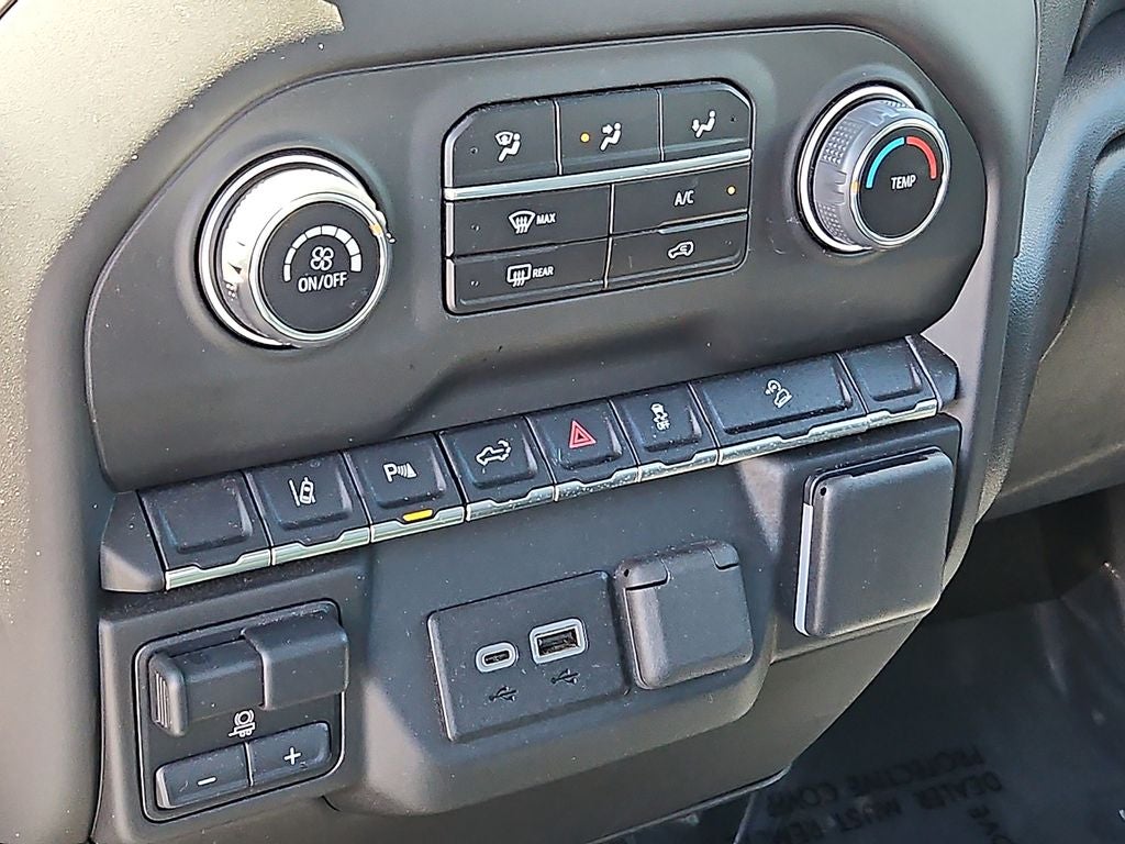 2024 Chevrolet Silverado 2500HD Custom