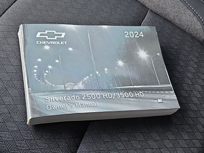 2024 Chevrolet Silverado 2500HD Custom