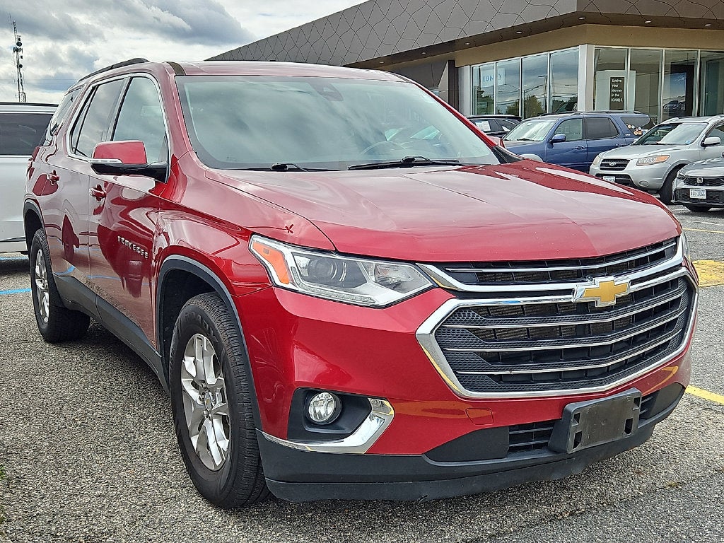 2020 Chevrolet Traverse LT Cloth