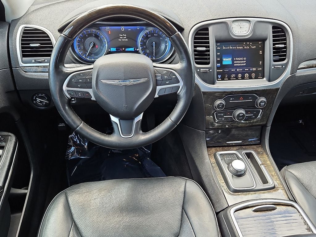 2016 Chrysler 300 300C