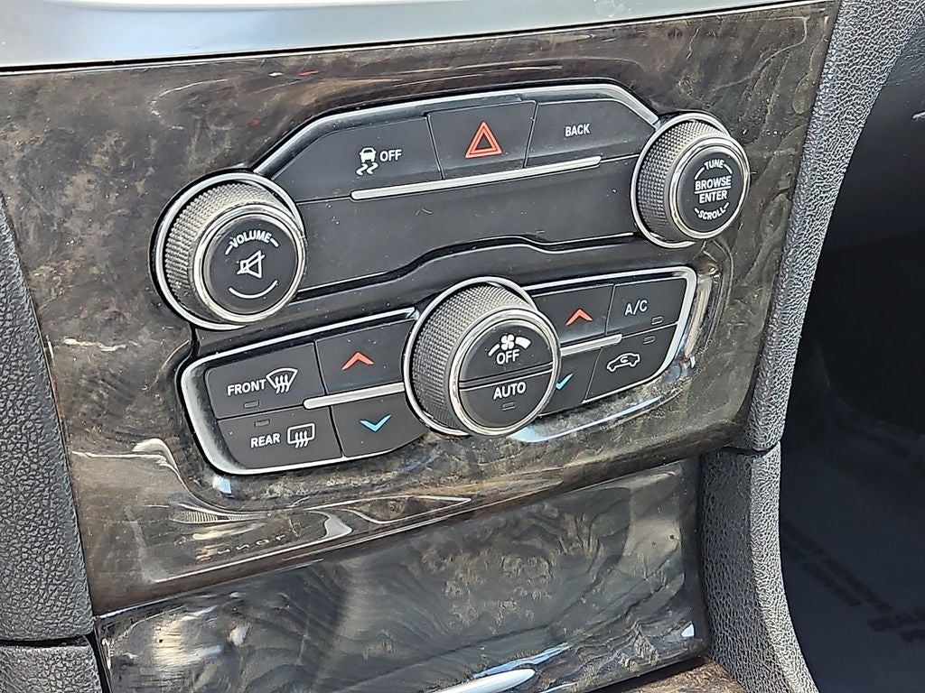 2016 Chrysler 300 300C