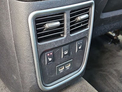 2016 Chrysler 300 300C