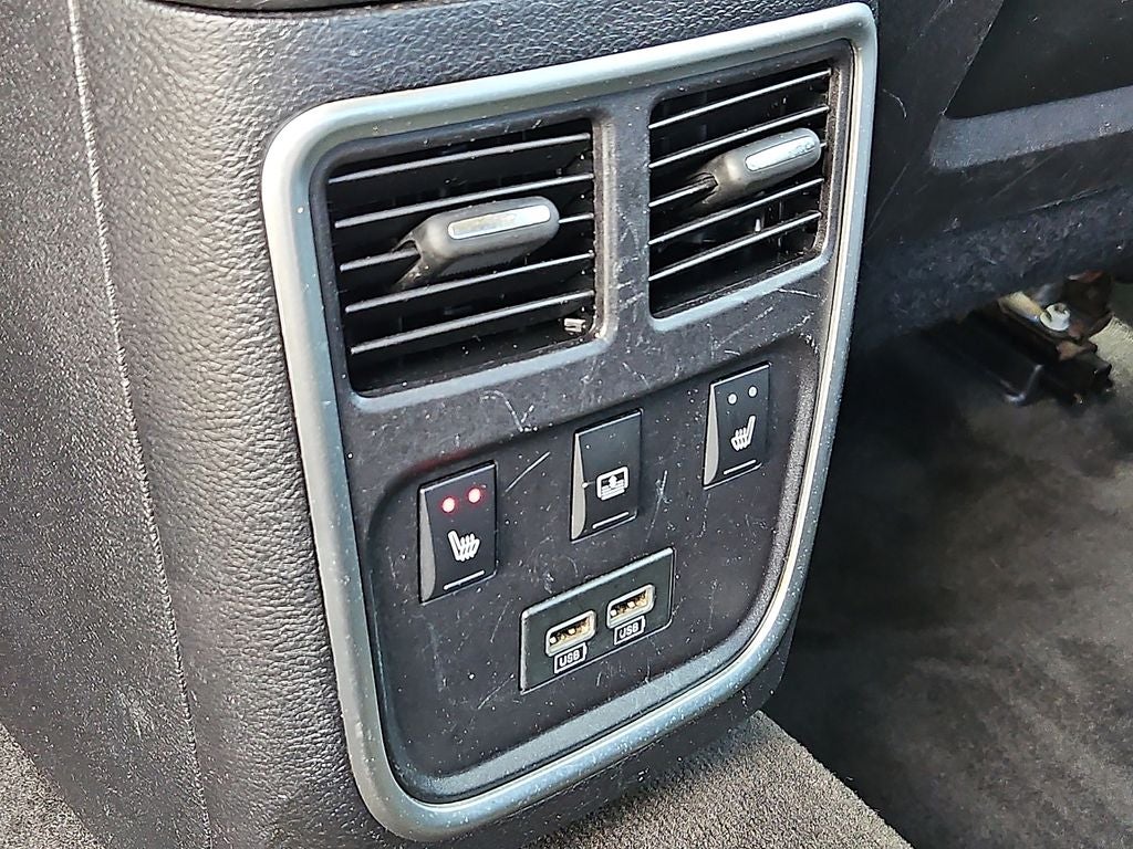 2016 Chrysler 300 300C