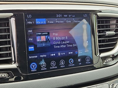 2017 Chrysler Pacifica Touring-L