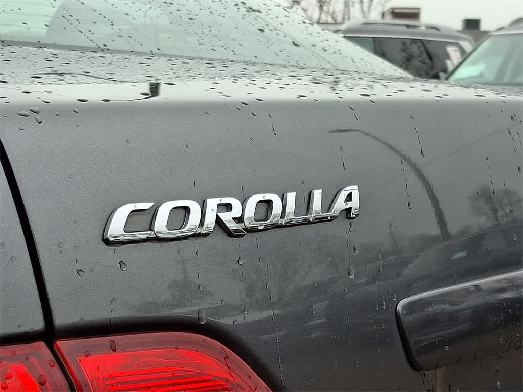 2010 Toyota Corolla 4dr Sdn Auto (Natl)