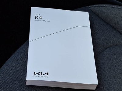 2025 Kia K4 LXS