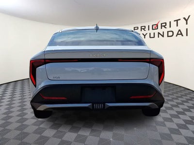 2025 Kia K4 LXS