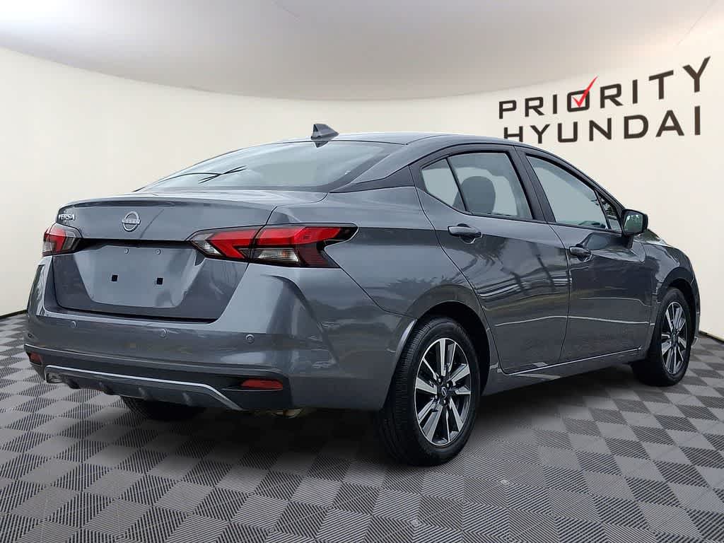 2025 Nissan Versa SV