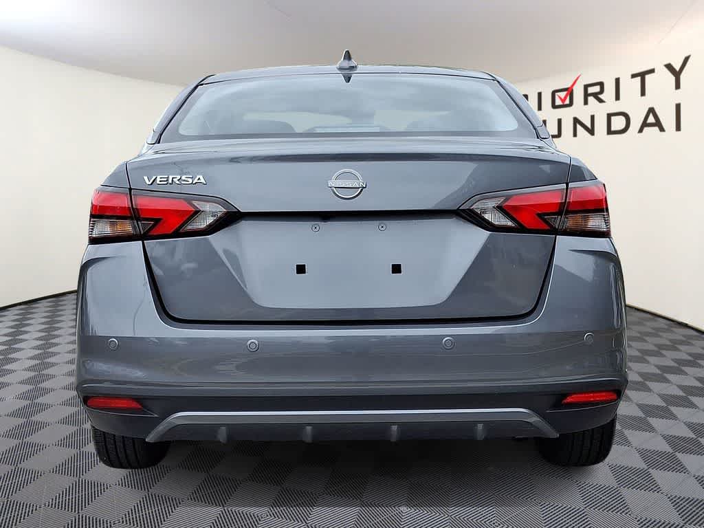 2025 Nissan Versa SV