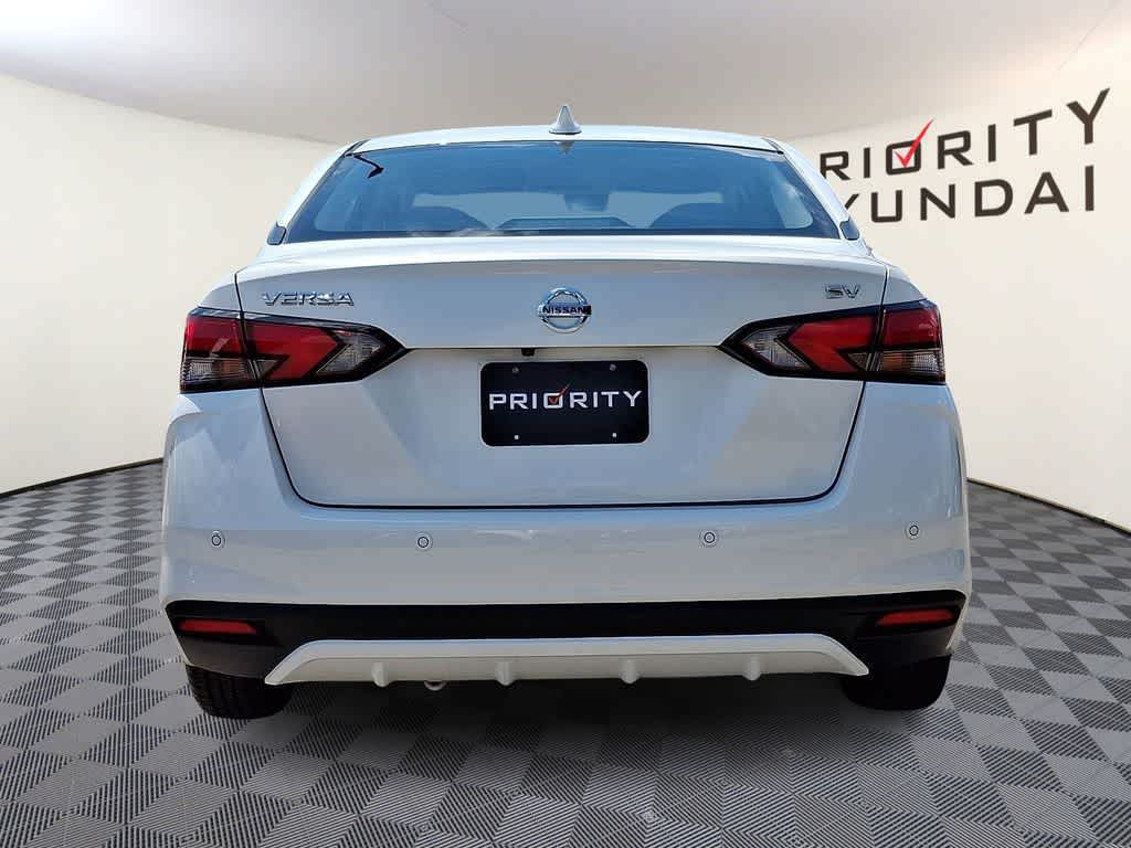 2020 Nissan Versa SV