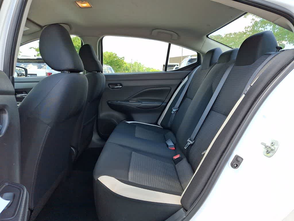 2020 Nissan Versa SV