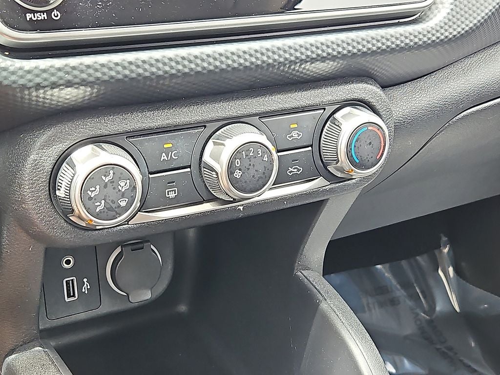 2021 Nissan Kicks S
