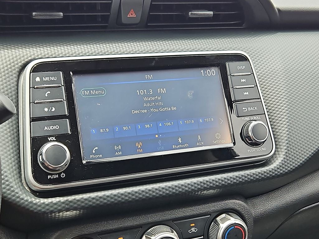 2021 Nissan Kicks S