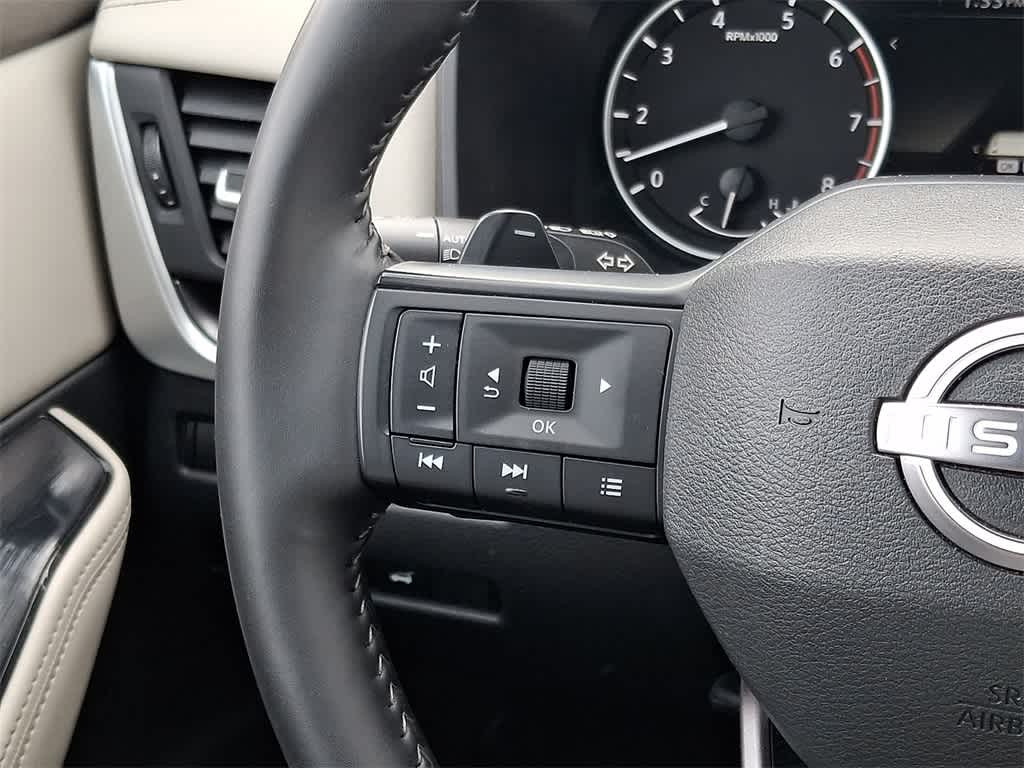 2025 Nissan Rogue SV