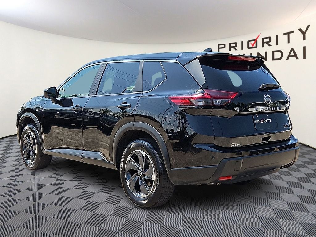 2025 Nissan Rogue SV