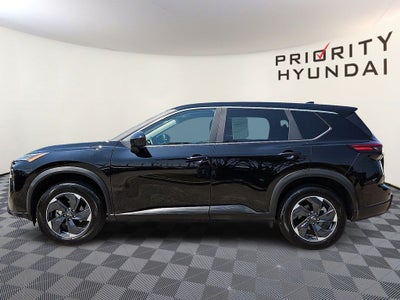 2025 Nissan Rogue SV