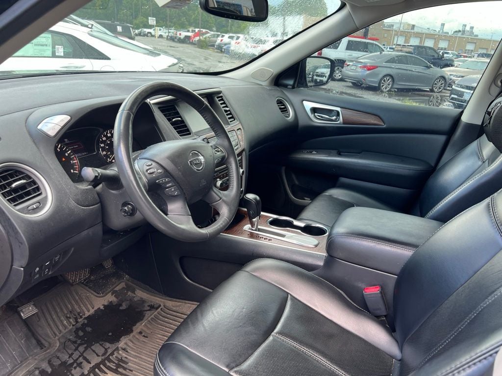 2017 Nissan Pathfinder Platinum