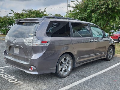 2014 Toyota Sienna SE