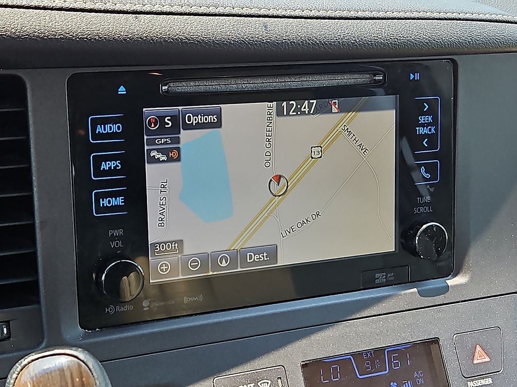 2016 Toyota Sienna XLE