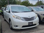 2016 Toyota Sienna XLE