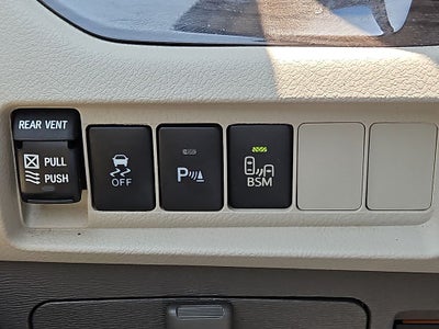 2016 Toyota Sienna XLE