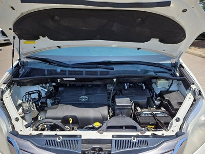 2016 Toyota Sienna XLE