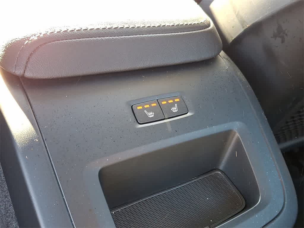 2024 Volvo S60 Core Dark Theme