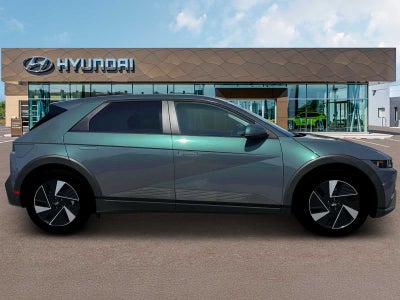 2026 Hyundai IONIQ 5 SE