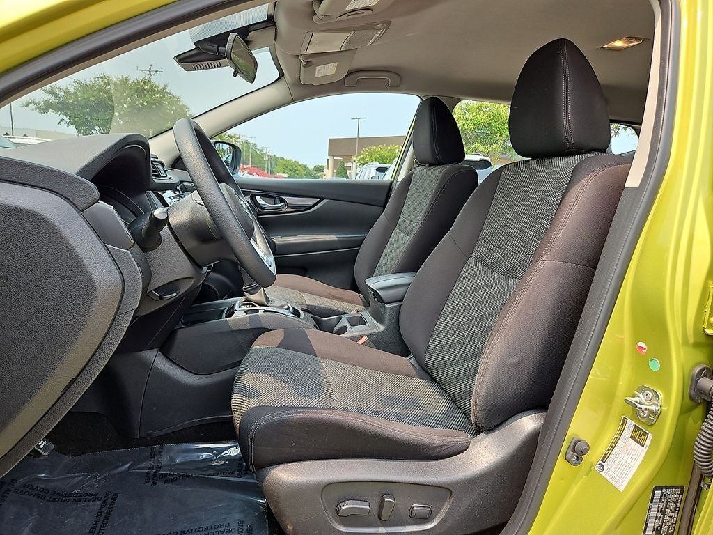 2020 Nissan Rogue Sport SV