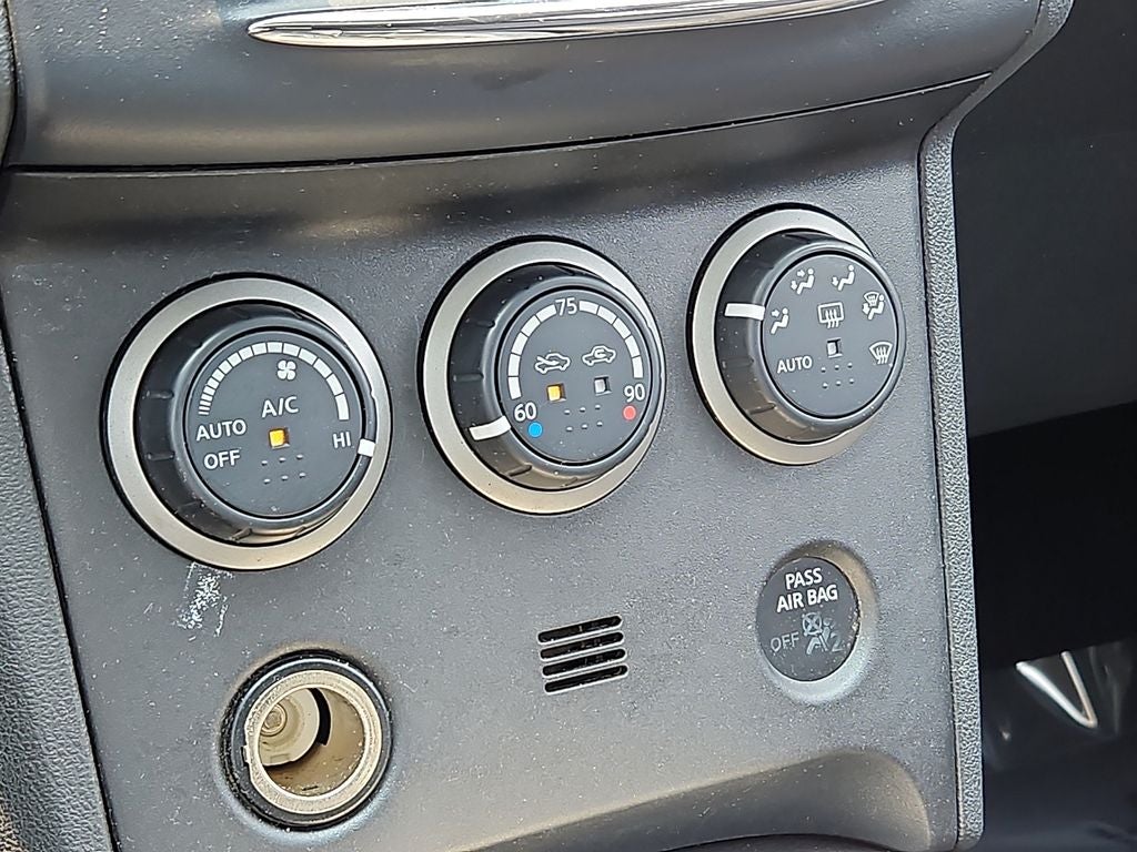 2012 Nissan Rogue SV