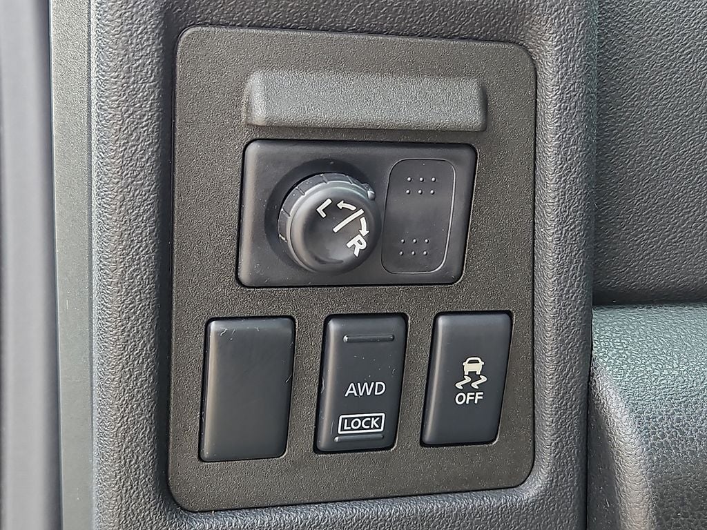 2012 Nissan Rogue SV