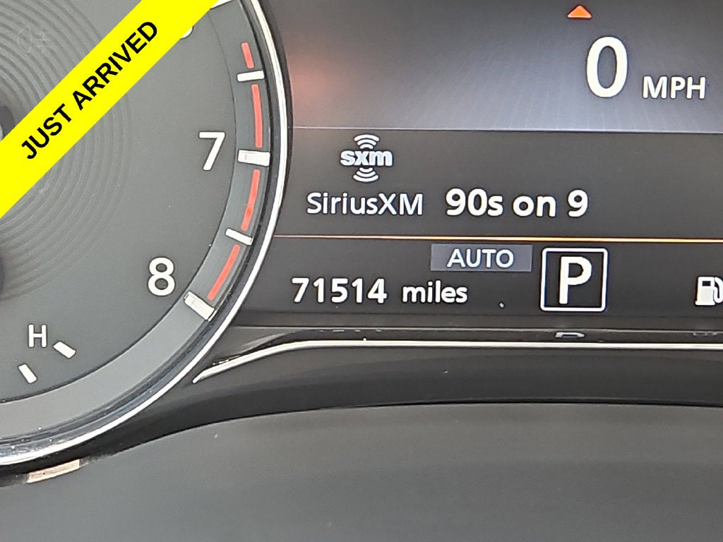 2022 INFINITI QX80 LUXE