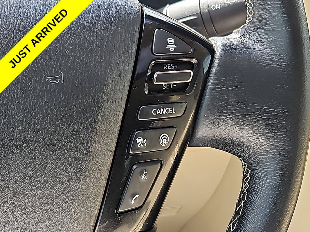 2022 INFINITI QX80 LUXE
