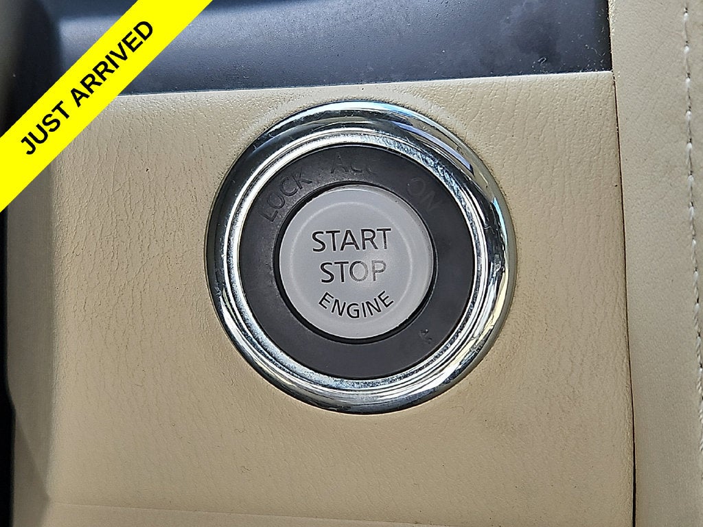 2022 INFINITI QX80 LUXE