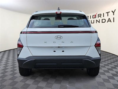 2026 Hyundai Kona SE
