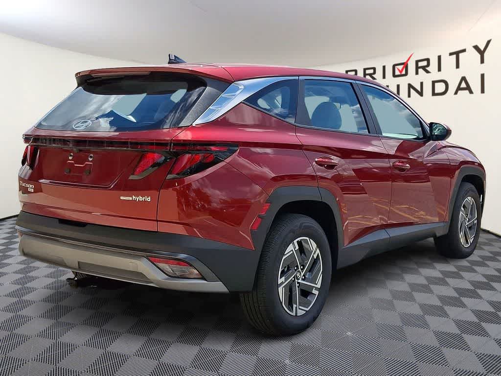 2026 Hyundai Tucson Hybrid Blue SE