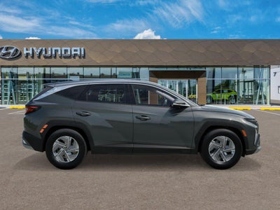 2026 Hyundai Tucson Hybrid Blue SE