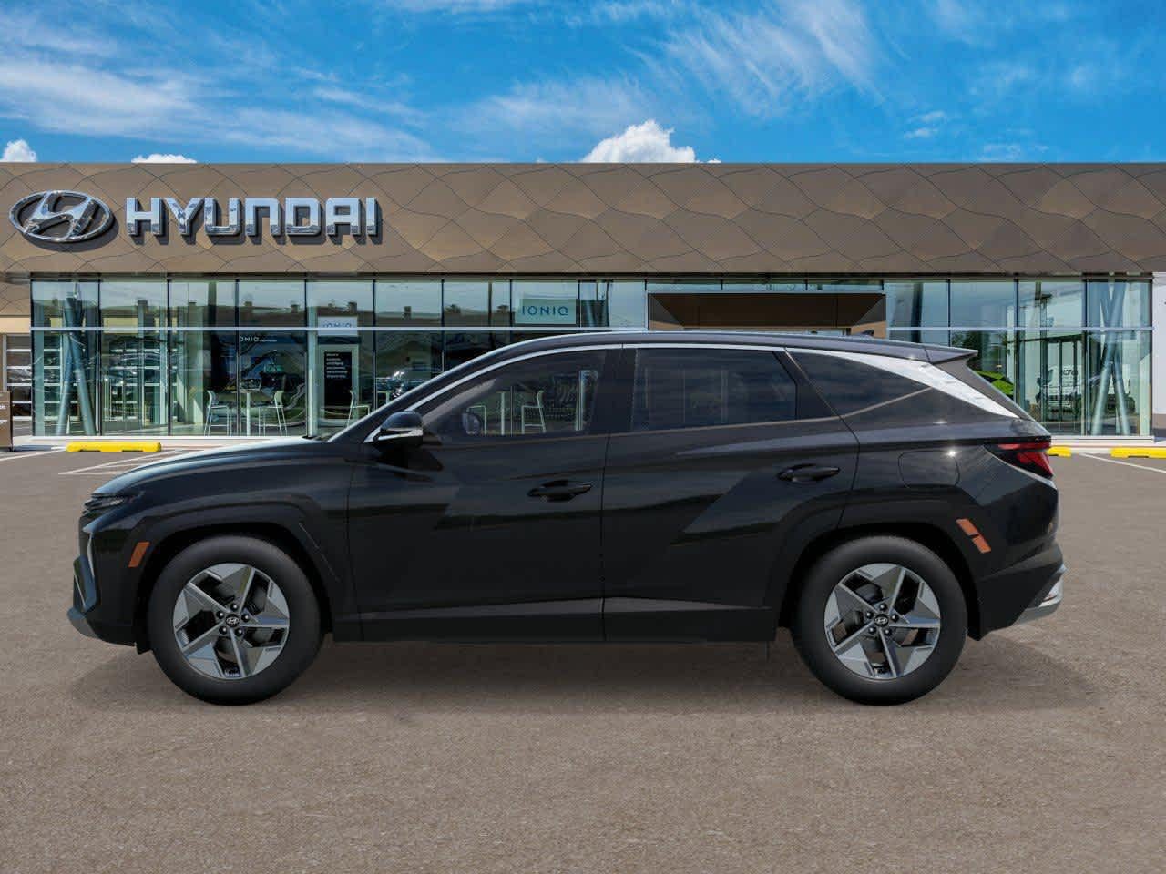 2026 Hyundai Tucson Hybrid SEL