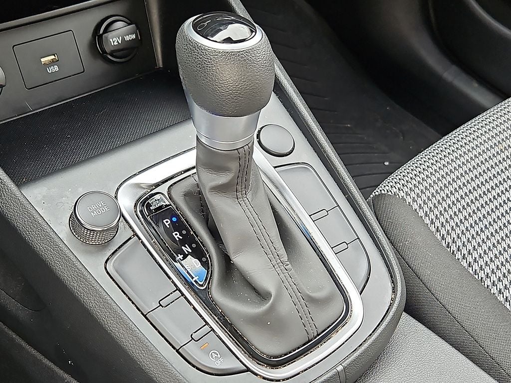 2022 Hyundai Kona SE