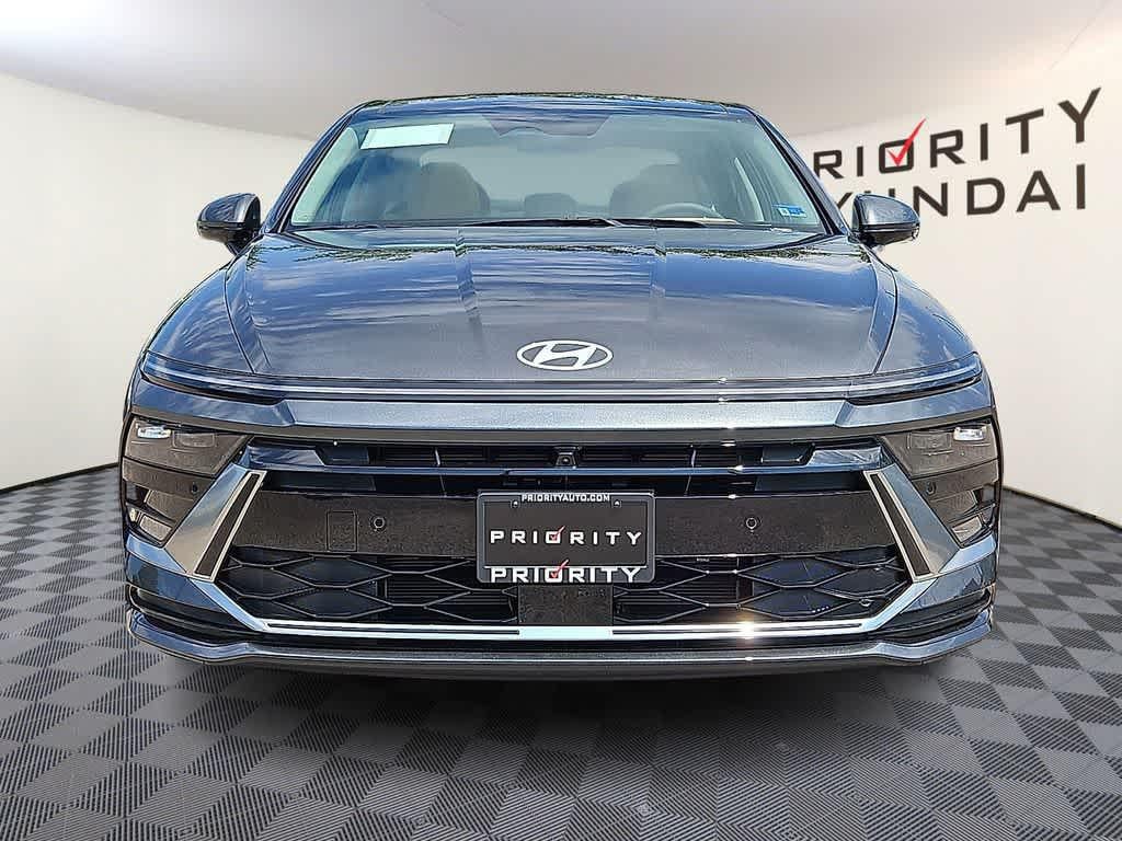 2026 Hyundai Sonata Hybrid Limited
