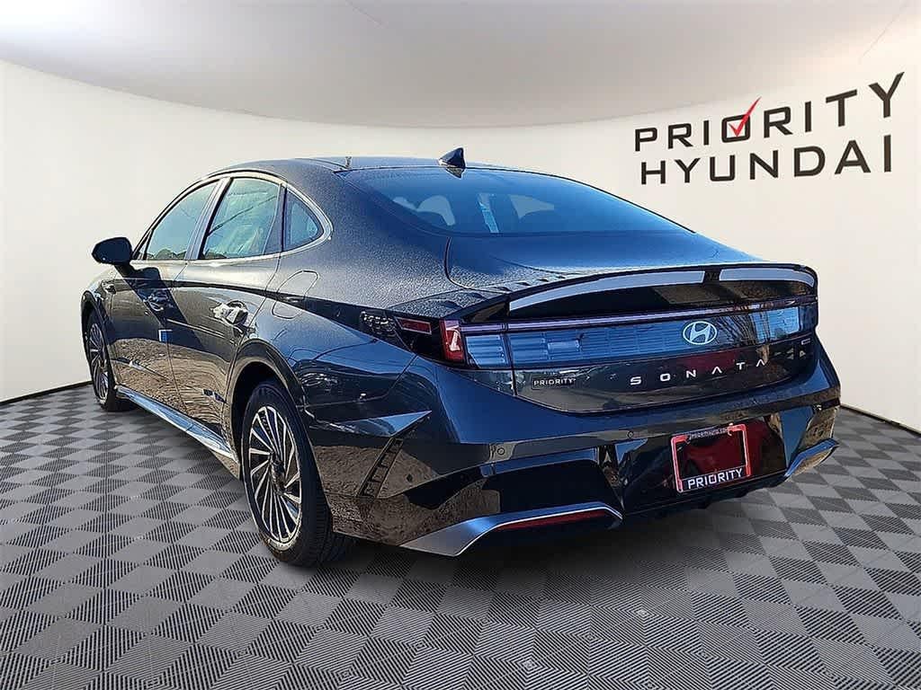 2026 Hyundai Sonata Hybrid Limited
