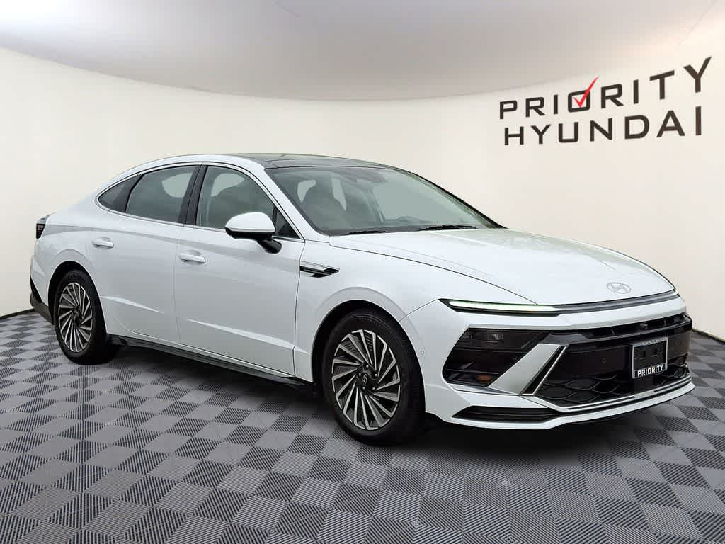 2025 Hyundai Sonata Hybrid Limited