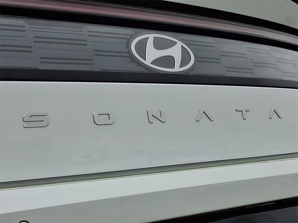 2025 Hyundai Sonata Hybrid Limited