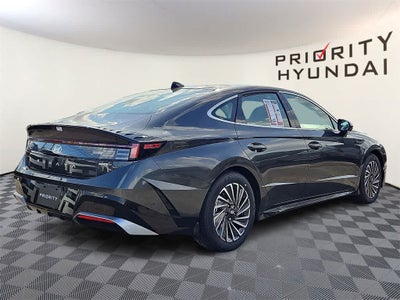 2025 Hyundai Sonata Hybrid Limited