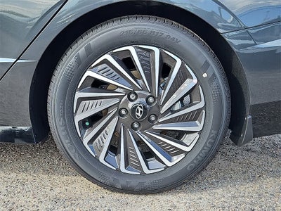 2025 Hyundai Sonata Hybrid Limited