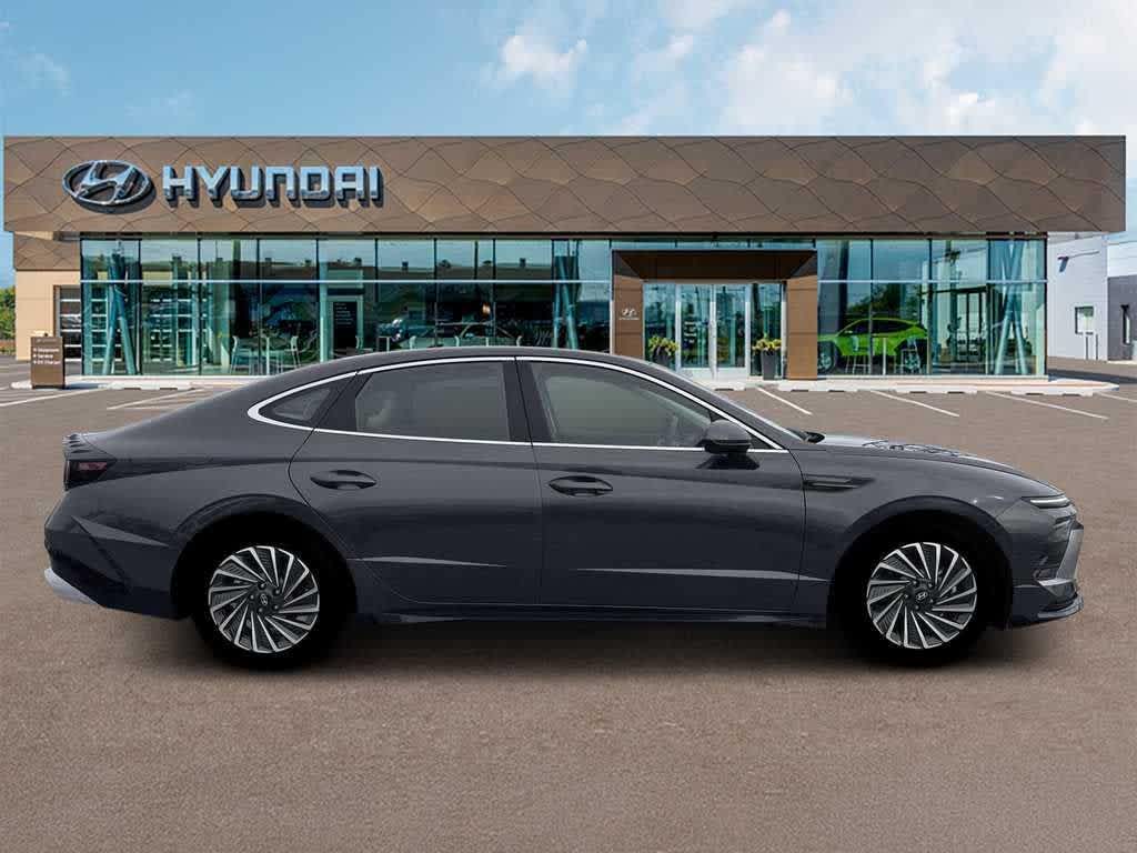 2026 Hyundai Sonata Hybrid Limited