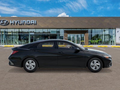 2026 Hyundai Elantra SE