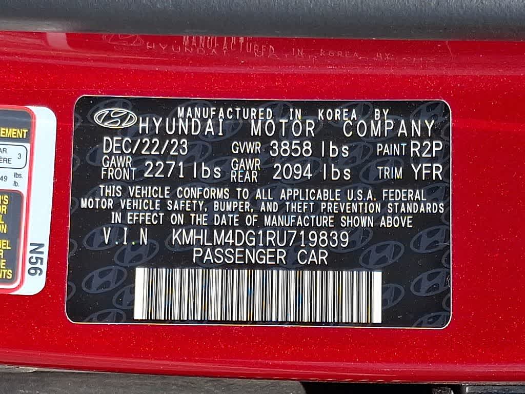 2024 Hyundai Elantra SEL