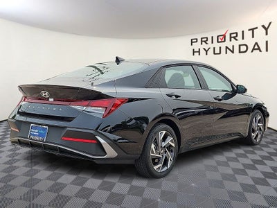 2025 Hyundai Elantra SEL Sport